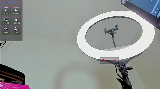 Gabriela_blair - Naked + control luch x 6 min