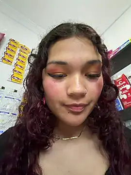 Camilla_Miller01 - Flash pussy 💦