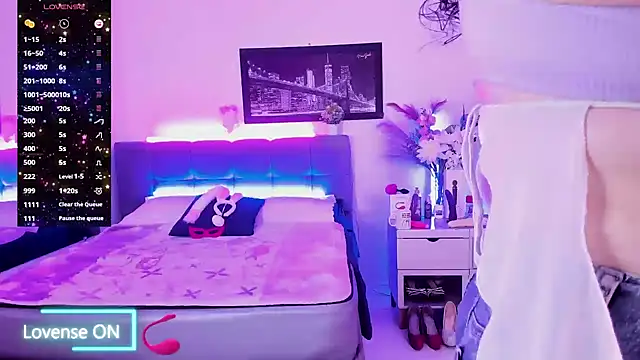 Zaly_mature - Full naked and zoom tits and ass
