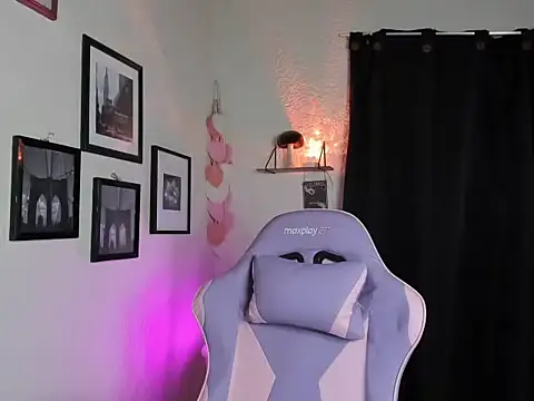 Arii_10_ - put ass on your face and spread a little