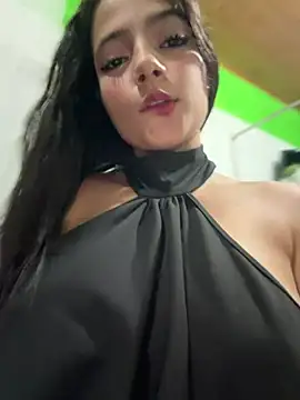 EmmiiGlow - FLASH BOOBS+ SPIT BOOBS🍒🍒💦🔥