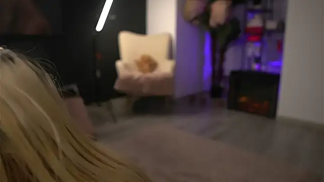 SerenaNoir - Finger pussy & ass closeup✌😻🔥