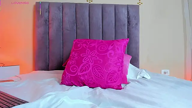 EmmaHearts_