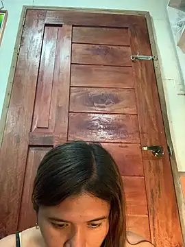 Ur_YuSra - Show my pussy hairy