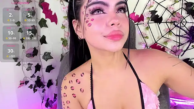 Saray__jones - CARELESS SUCKING (+) MILK FACE