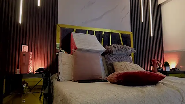 ScarletTorres - Doggy Style & Shake Ass