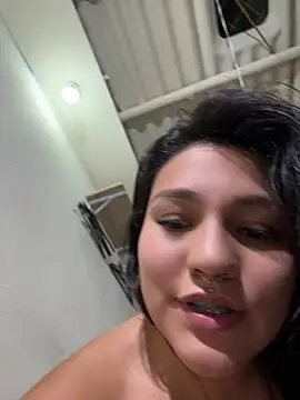 Emily_Gomezz - Ride dildo in ass