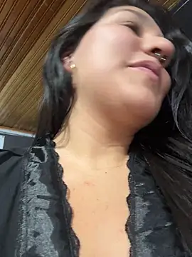 Emily_Gomezz - Ride dildo in ass