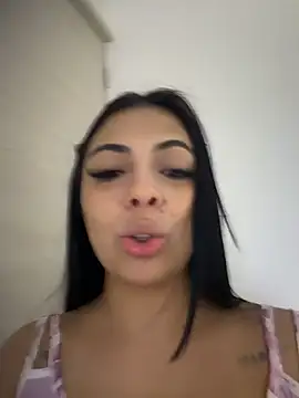 Xoxo_sol - milk in pussy