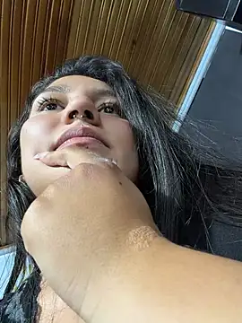 Emily_Gomezz - Ride dildo in ass