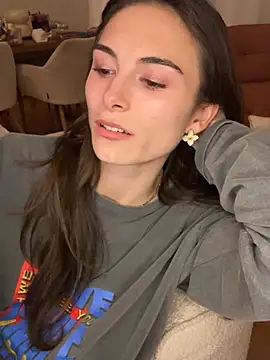 SophiiaStarr - Shake my Ass 🤯