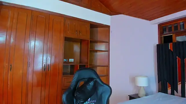 Nicky_rosee1