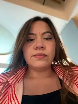Bella_Pascualina - Show my nipple in public