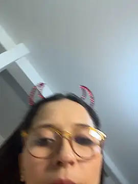 Penelope-Hot - dildo in my pussy