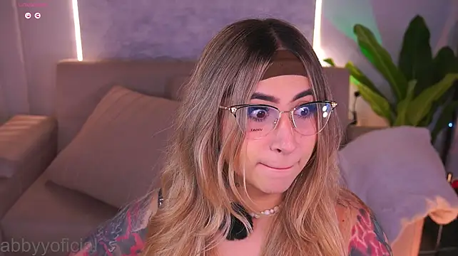 Abbymodell1 - SPANK ASSX10