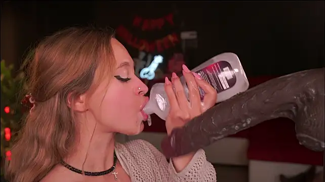Karolineneuer_ - Suck two dildos😮‍💨