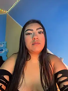 Laulin_TayyyX - Oil ass🍑🔥