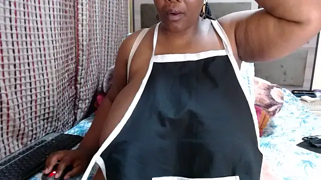 CHOCOLATEDARKBUSTYX