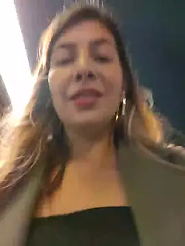 Scarlett_moore - Toples in public 5 min