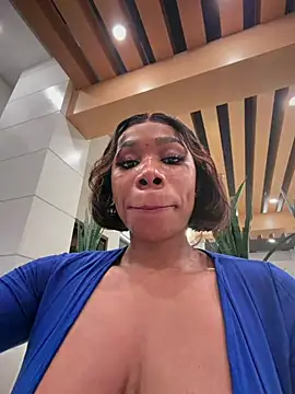 Belle___ - Moan loud hot squirt + Clamps public