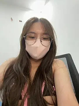 -MinMin_ - tài trợ domi cho em với ạ 😘