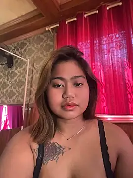 Vien_pussy69 - RIDING DILDO IN DOGGY POSE