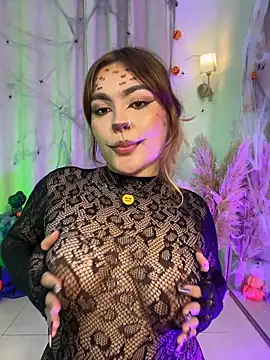 IamNathi - SO SEXYYY🎃🐈‍⬛
