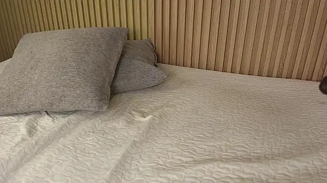 Ellette__ - Ride dildo
