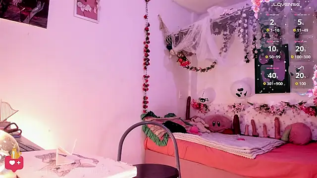 Cherryboom23 - 🥴Glass object in pussy🥴