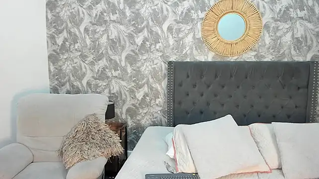 Emma_swit_ - Ride your cock 🥵