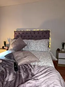 Samantha_e2 - panty off