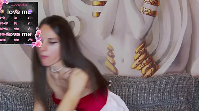 Hailey_peach