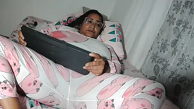 Sexy_hot_carol - Show pusy