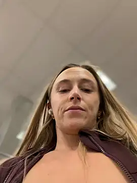Lunagirl13 - Happy Friday😻let’s have some fun😈