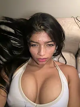 AgathaGeorgiou - Oil body and sexy dance