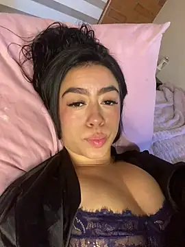 Sofiaa_snoww - Show ass naked