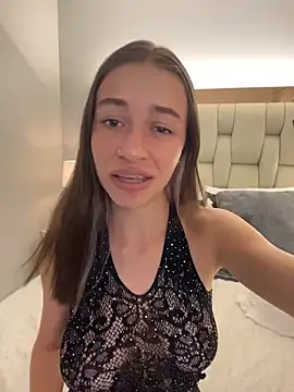 Chloe_Key - DILDO INSIDE PUSSY ON STAIRS