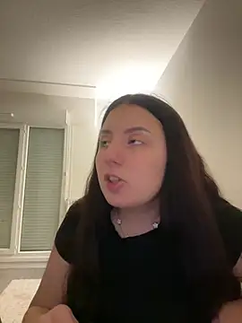 Angela80 - Complètement nue