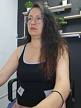 Lauryn_Jones - SHOW MY PUSSY