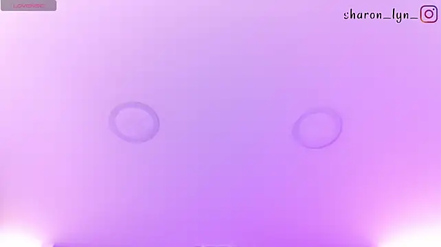 SharonLyn_ - Play pussy with dildo