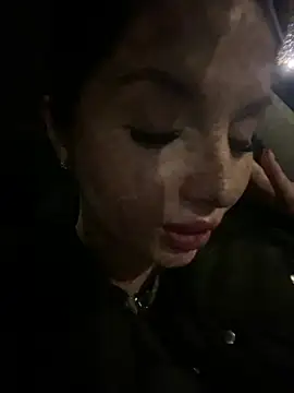 KrisMagnoly - VibRRRRate my pussy