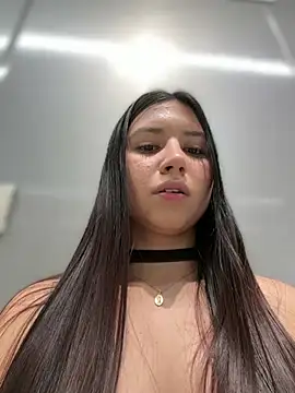 VAL_PRINCESS - Hot girl at the mall ✨🔥