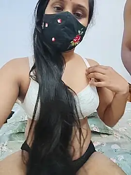Your___Riya - Pussy flash in public 😘😘😘
