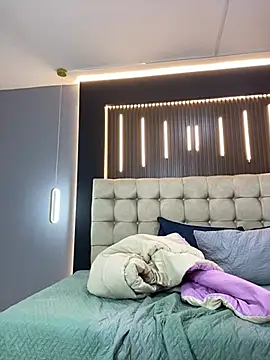 Laia_and_Aloby - NUDE AND MASTURBATING