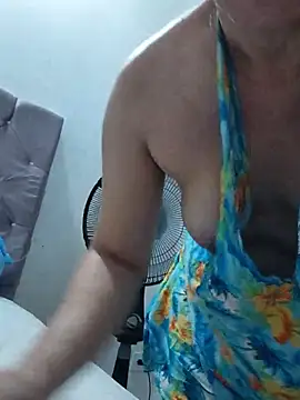 Amanda39 - Toy control for 10 minutes