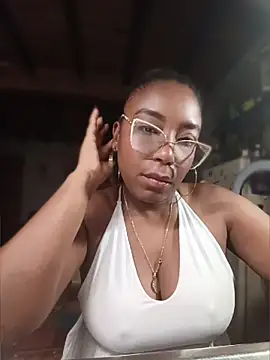 ChanneldelaCroix - SHOW BOOBS😈
