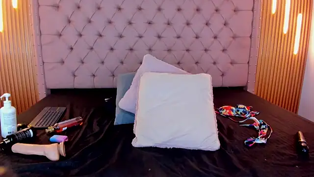 Madisson_Monroe - Spank my ass in doggy