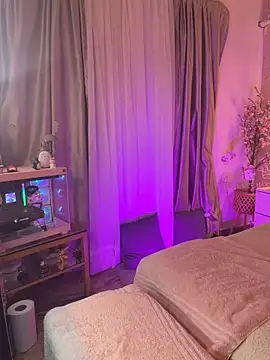 Annieesweett - full naked + oil
