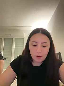 Angela80 - Complètement nue