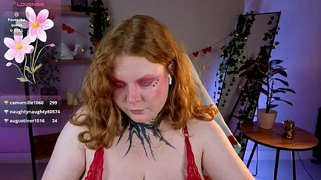 Cassie_xKiss - naked bouncing breasts